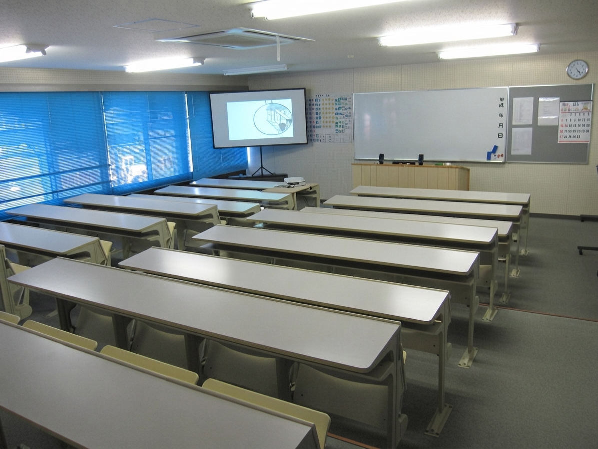 清潔で快適な学科教室